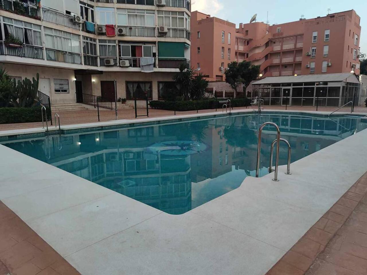 Star Apto Torremolinos Wifi Terraza Centro エクステリア 写真